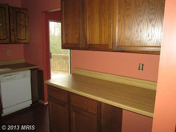 3rd image of 22087 Willis Dr