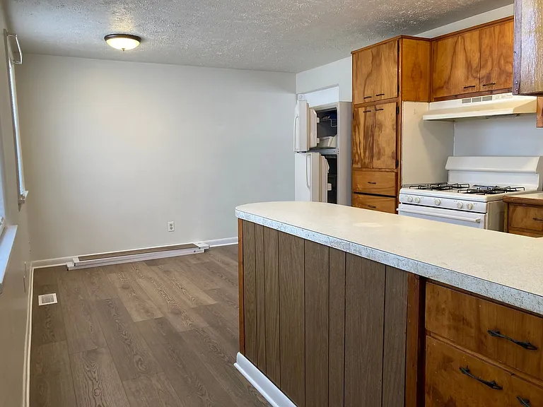 1934 S Wilson Rd — Photo 13