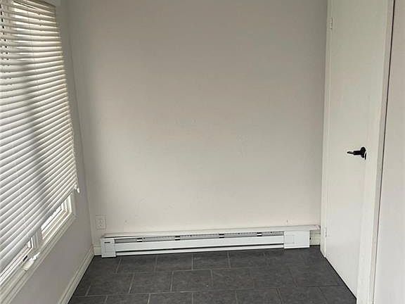 2nd image of 258 Wellington Rd