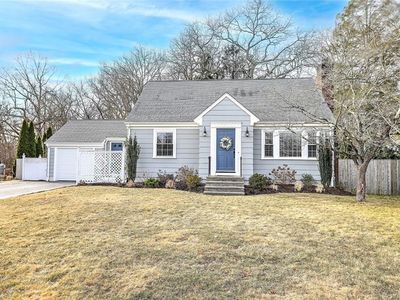 208 Waseca Ave, Barrington, RI, 02806