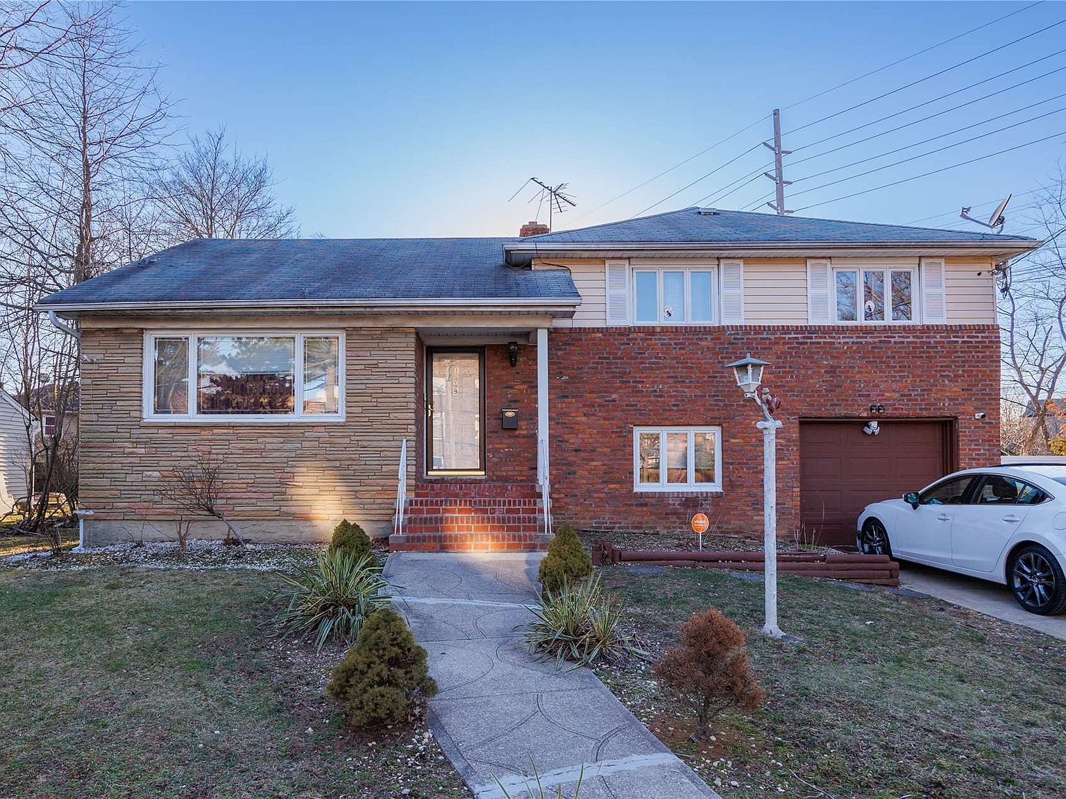 179 Hilton Avenue, Hempstead, NY 11550 Zillow