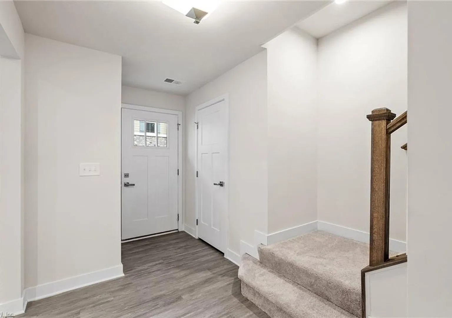 Newer Construction 3 Story Condo! — Photo 2