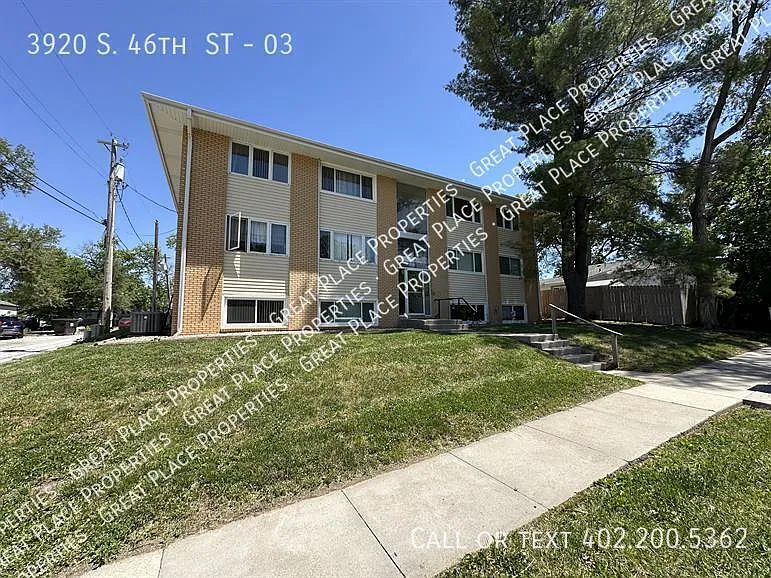 2 bed, 850 sqft, $899 — Photo 2