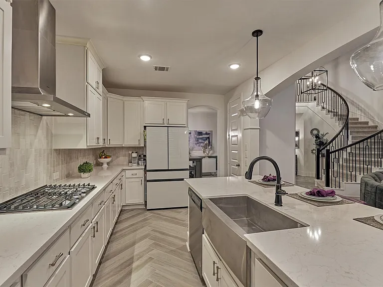 407 Tulip Tree Ct — Photo 18
