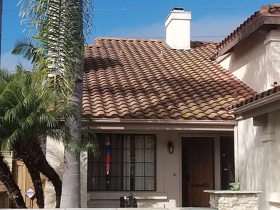 Front Entrance and Yard