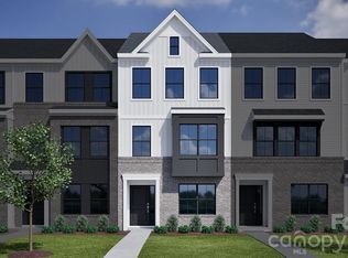 7548 Mashburn Dr, Charlotte, NC 28269