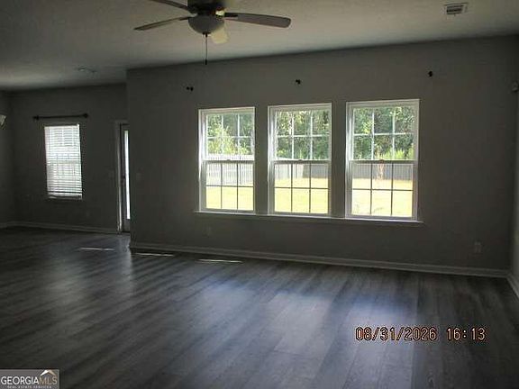 5th image of 110 Brightleaf Cir