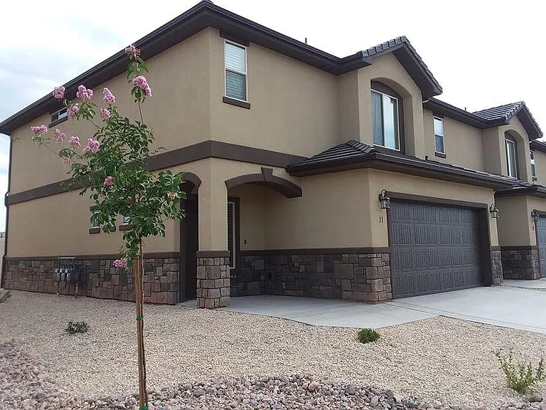 1001 W Curly Hollow Dr #11 — Photo 1