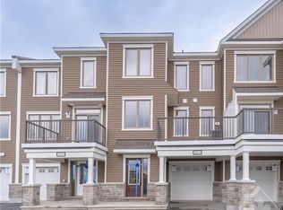 2014 Leinster Cir, Ottawa, ON K2S 2Z4