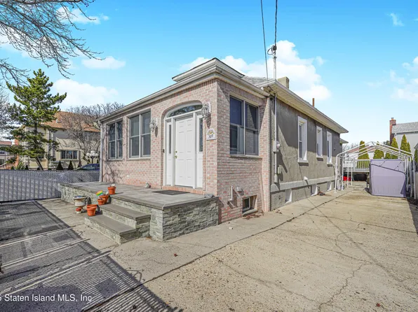 369 Cromwell Ave, Staten Island, NY 10305