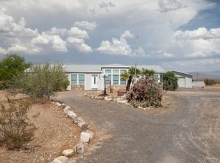 2016 S Estrella Rd, Golden Valley, AZ 86413