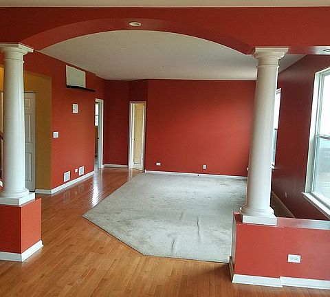 3rd image of 475 Blue Heron Cir