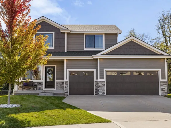 2865 SE Bluestem Dr, Waukee, IA 50263