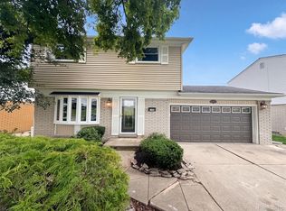 14729 Moran Rd, Allen Park, MI 48101