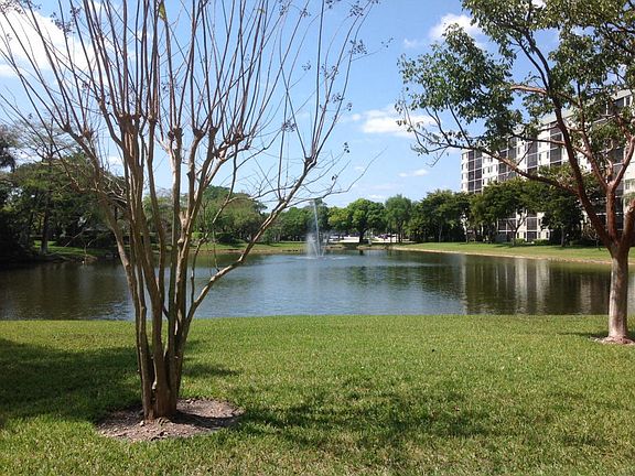 4th image of 2236 N Cypress Bend Dr APT 109