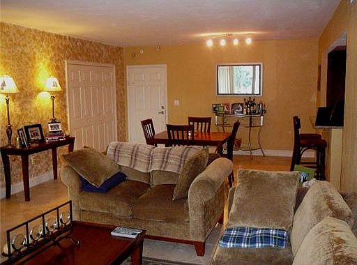 3rd image of 10350 W Bay Harbor Dr APT 2P