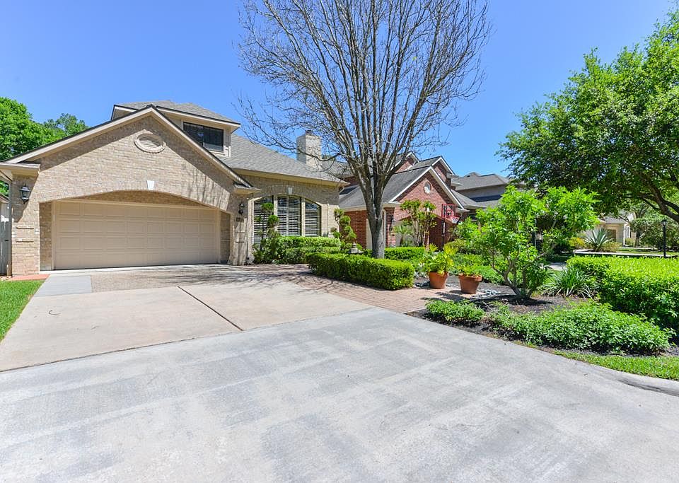 1st image of 14422 Reissen Ln