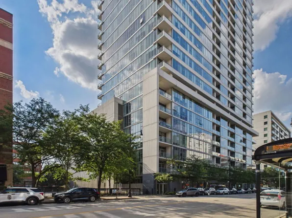 1720 S Michigan Ave APT 704, Chicago, IL 60616