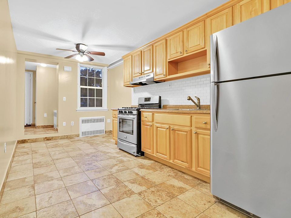 1st image of 9805 Avenue K #1