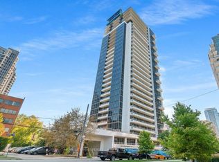 75 Canterbury Pl #712, Toronto, ON M2N 0J3