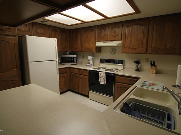 4th image of 12222 N PARADISE VILLAGE Parkway S #246