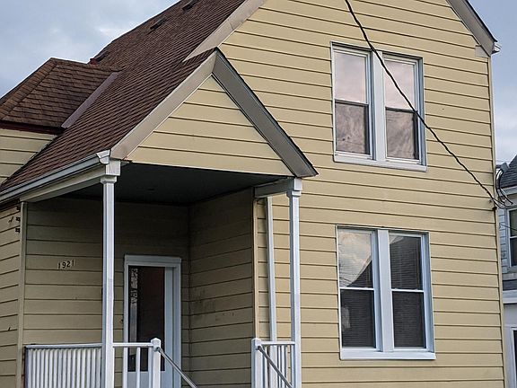 2nd image of 1921 Crown Ave #2