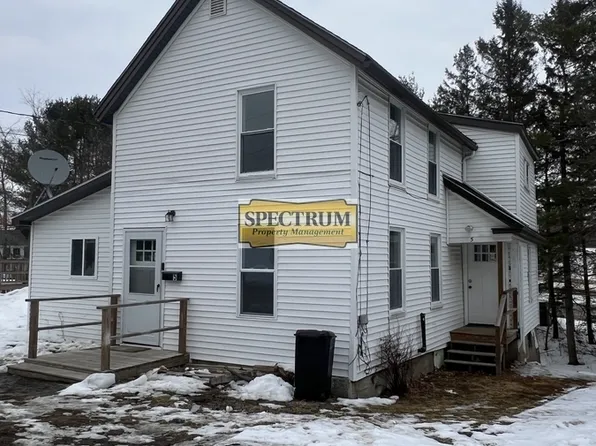 5 George St, Augusta, ME 04330