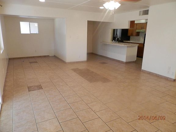 4th image of 6834 E Earll Dr