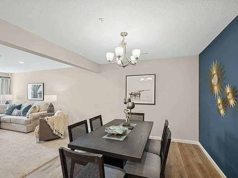 25571 3rd St W — Photo 5