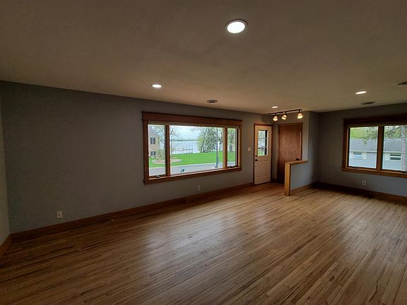 4th image of 9695 210th Street Ct N