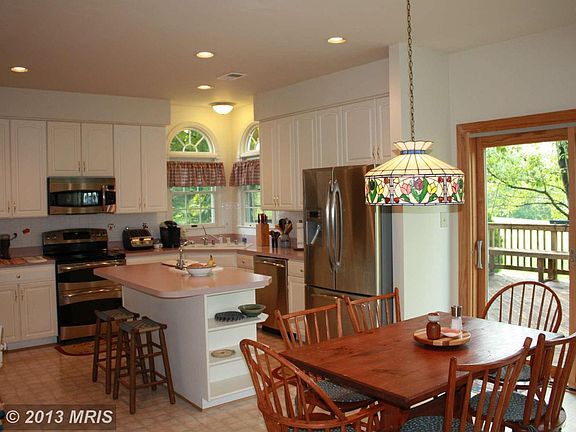 4th image of 11735 Weller Hill Dr