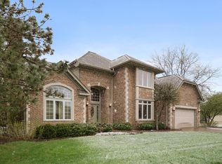 2565 Fairford Ln, Northbrook, IL