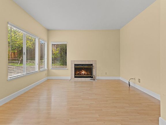 5th image of 117 Barington Drive