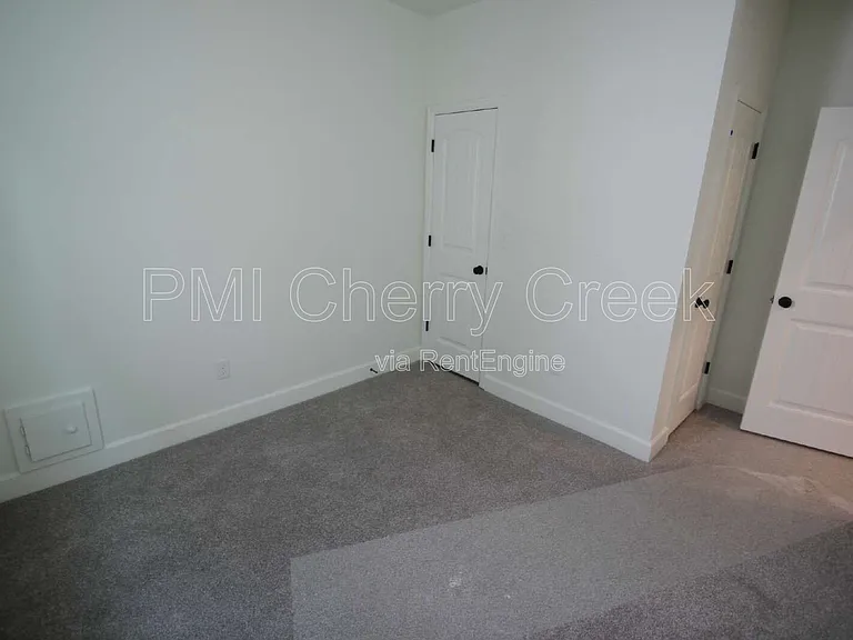 3696 Happyheart Way — Photo 35