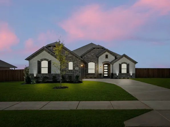 113 Grey Wolf Ct, Godley, TX 76044