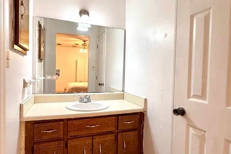 3013 Kensington Ln — Photo 8