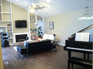 1637 E Saint James Pl, Salt Lake City, UT 84121