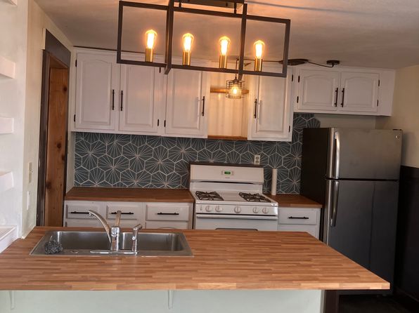 217 E Main St UNIT B