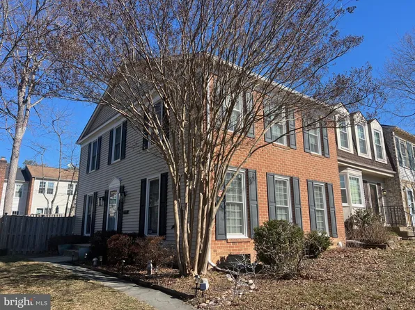 12124 Stoneford Dr, Woodbridge, VA 22192