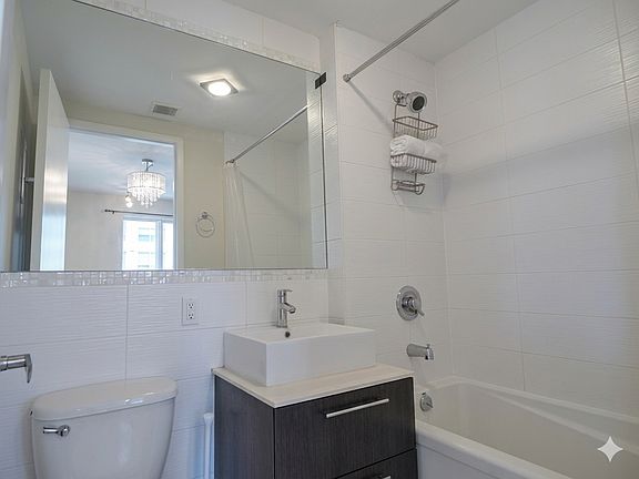 5th image of 113 S 6th St APT 4A