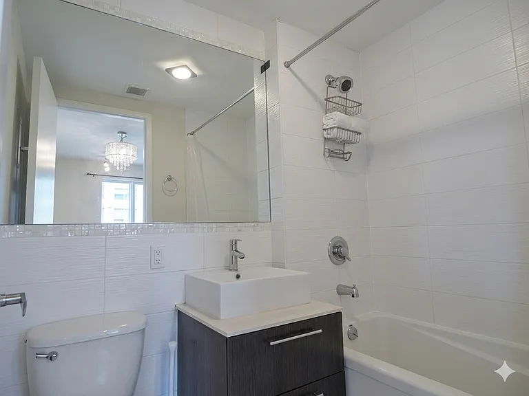 113 S 6th St #4A — Photo 5