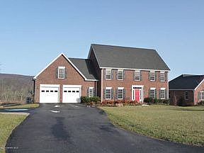 2nd image of 1506 Trillium Ln