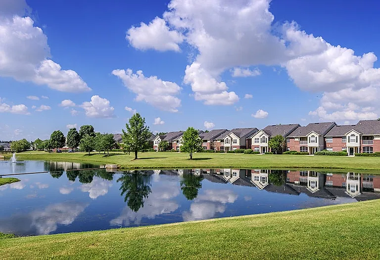 MAA Madison Lakes — Photo 4