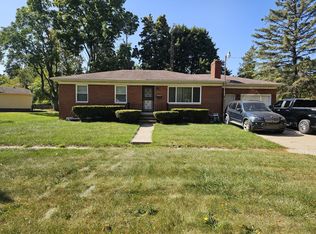 2205 W McClellan St, Flint, MI 48504