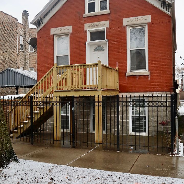 1st image of 2346 S Albany Ave
