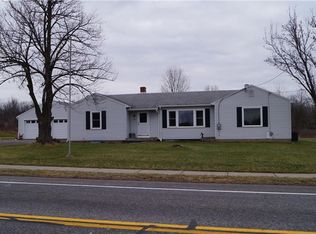 863 High St, Victor, NY 14564