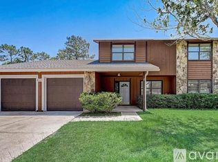 8325 Cross Timbers Dr E, Jacksonville, FL 32244