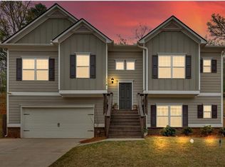 174 Malbone St SW, Cartersville, GA 30120