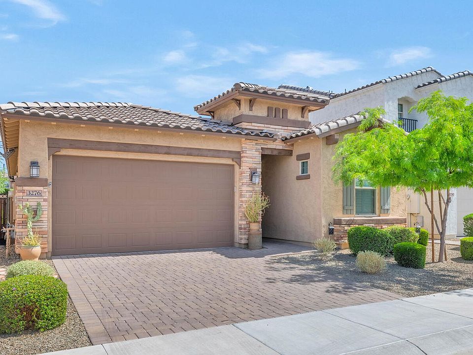 1st image of 3276 E Louise Dr