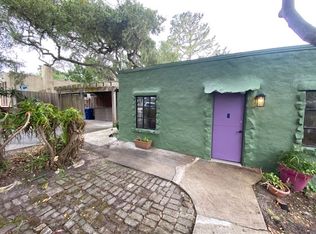 1114 Devisadero St, Pacific Grove, CA 93950